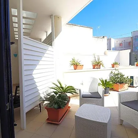 Amelies House Hotel 4*