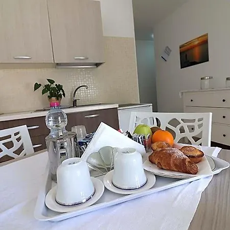 Hotel Amelies House 4*